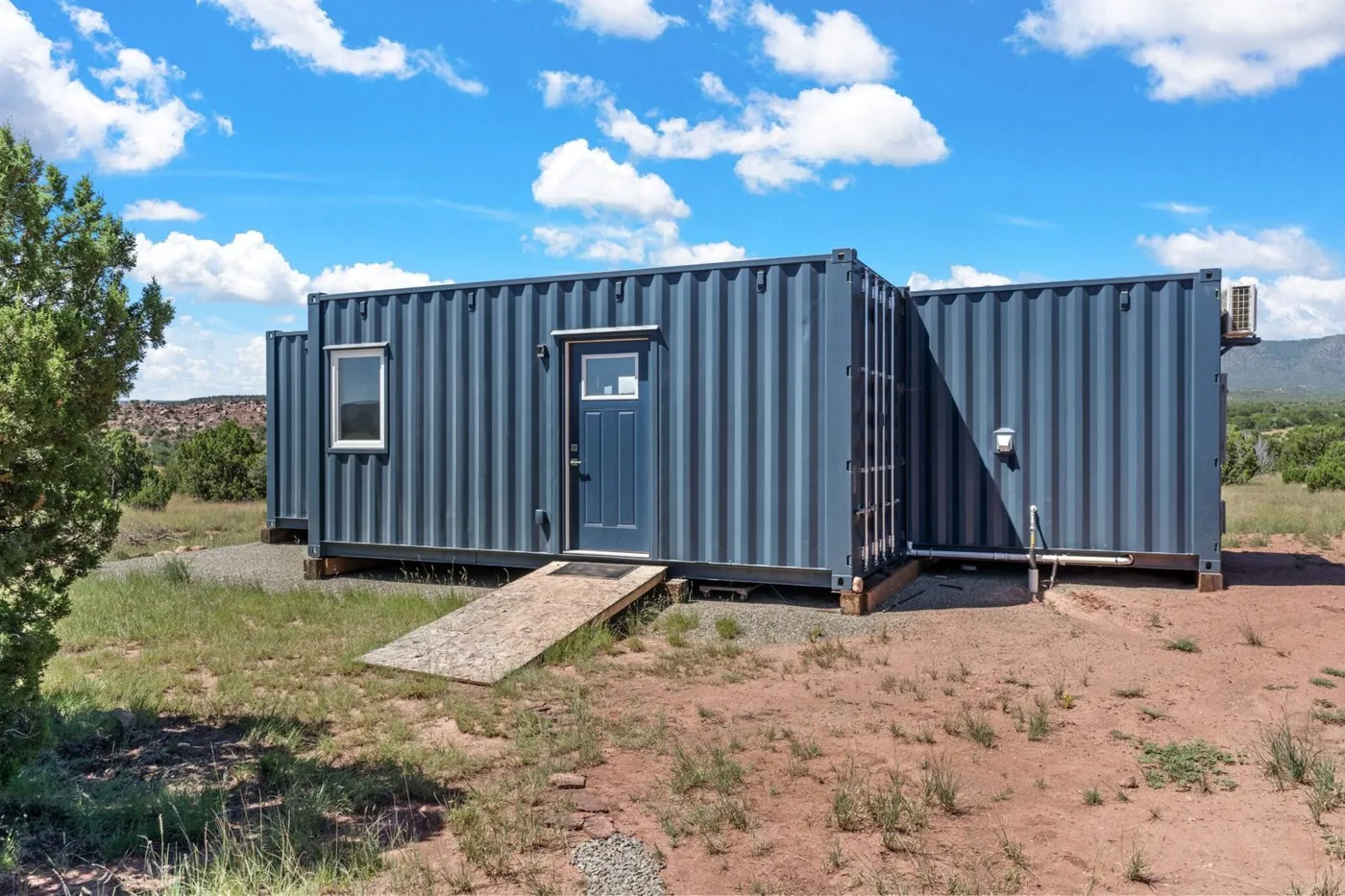 The Luke | 1 Bedroom Shipping Container Home | 40FT + 20FT Luxury Container House