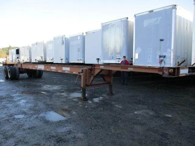2004 CIMC 45x96 Tandem Axle Steel Container Chassis - Spring, Fixed Axle